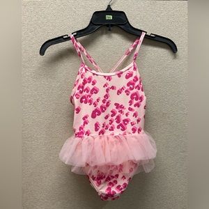 🌾 ⭐️ TUCKER + TATE One-Piece Swimsuit